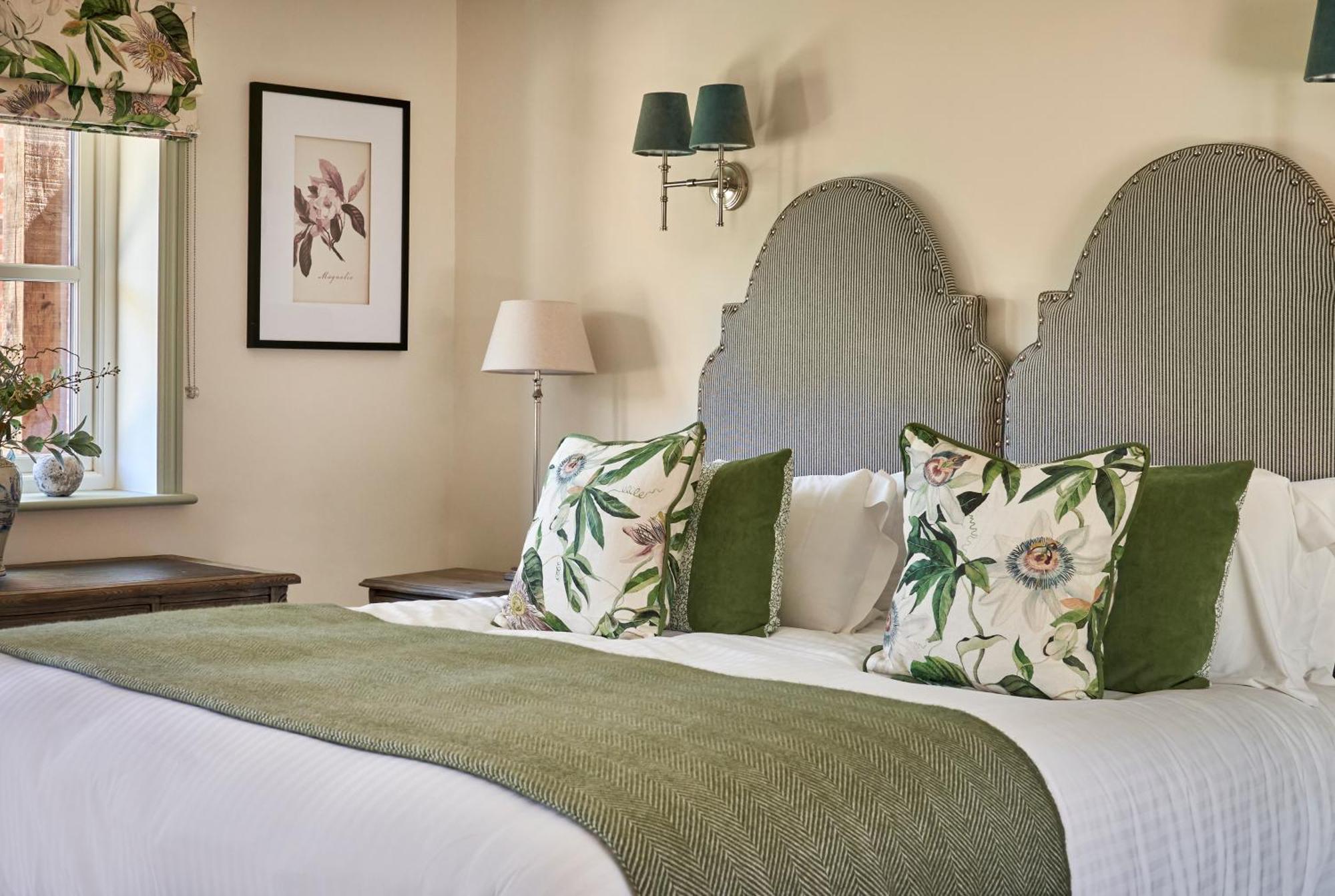 The Montagu Arms Hotel Beaulieu Quarto foto
