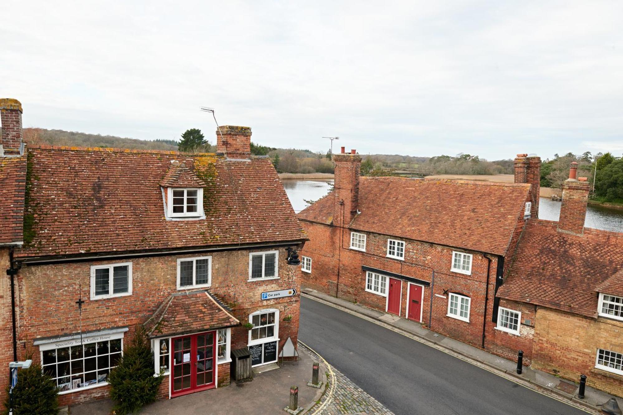 The Montagu Arms Hotel Beaulieu Quarto foto